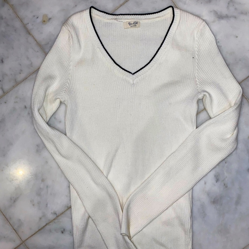 brandt melville sweater